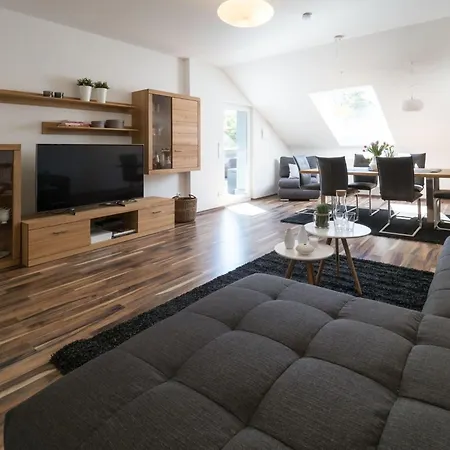 In Lerchenberg Mit Grosser Terrasse By Interhome Apartamento