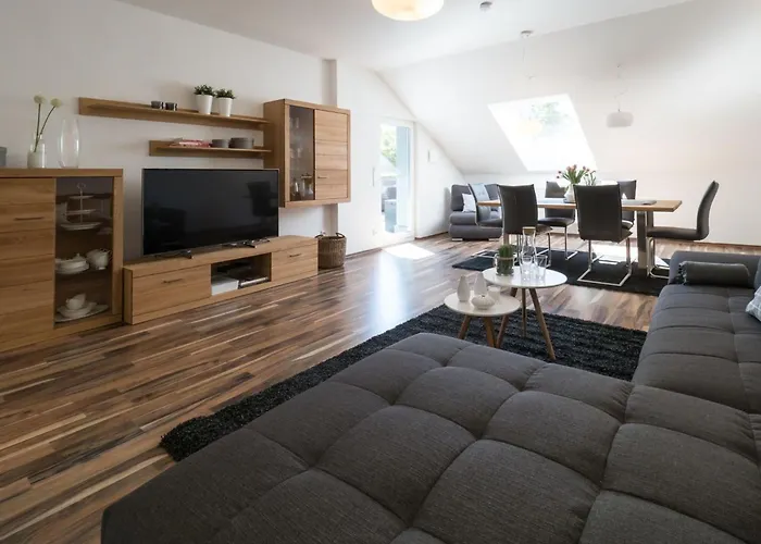 In Lerchenberg Mit Grosser Terrasse By Interhome Apartamento