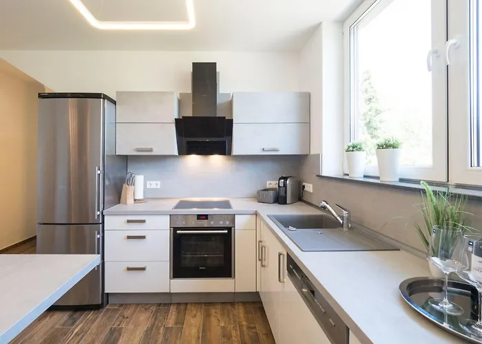 In Lerchenberg Mit Grosser Terrasse By Interhome Mainz